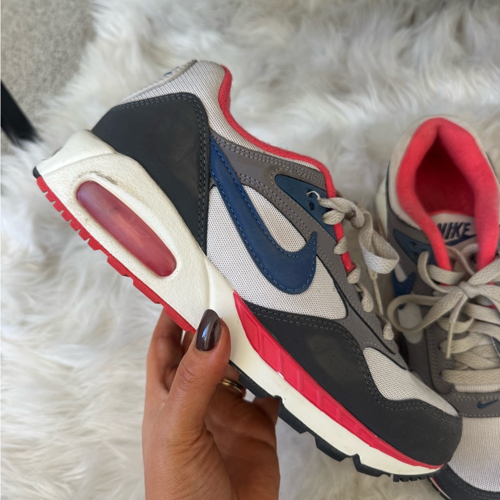 Nike Women’s Air Max Sneaker